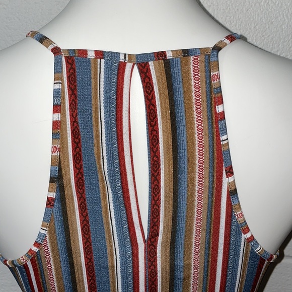 Vertical Aztec Stripe Dress with Pockets - Picture 13 of 13